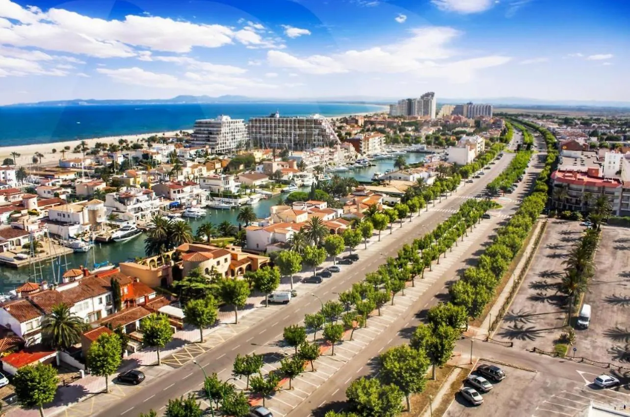 Apartamento Frente Al Canal Con Terraza Empuriabrava Apartment